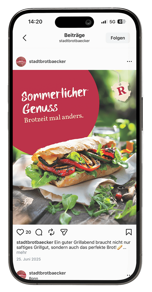 Instagram-Beitrag der StadtBROTbäcker mit sommerlich belegtem Baguette und Genussidee für Grillabende im Freien.